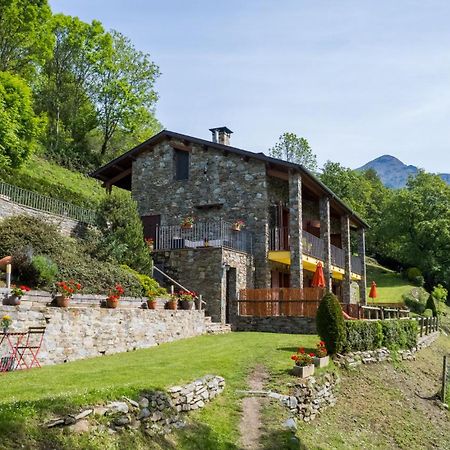 Apartaments Fontalba Керальбс Екстер'єр фото