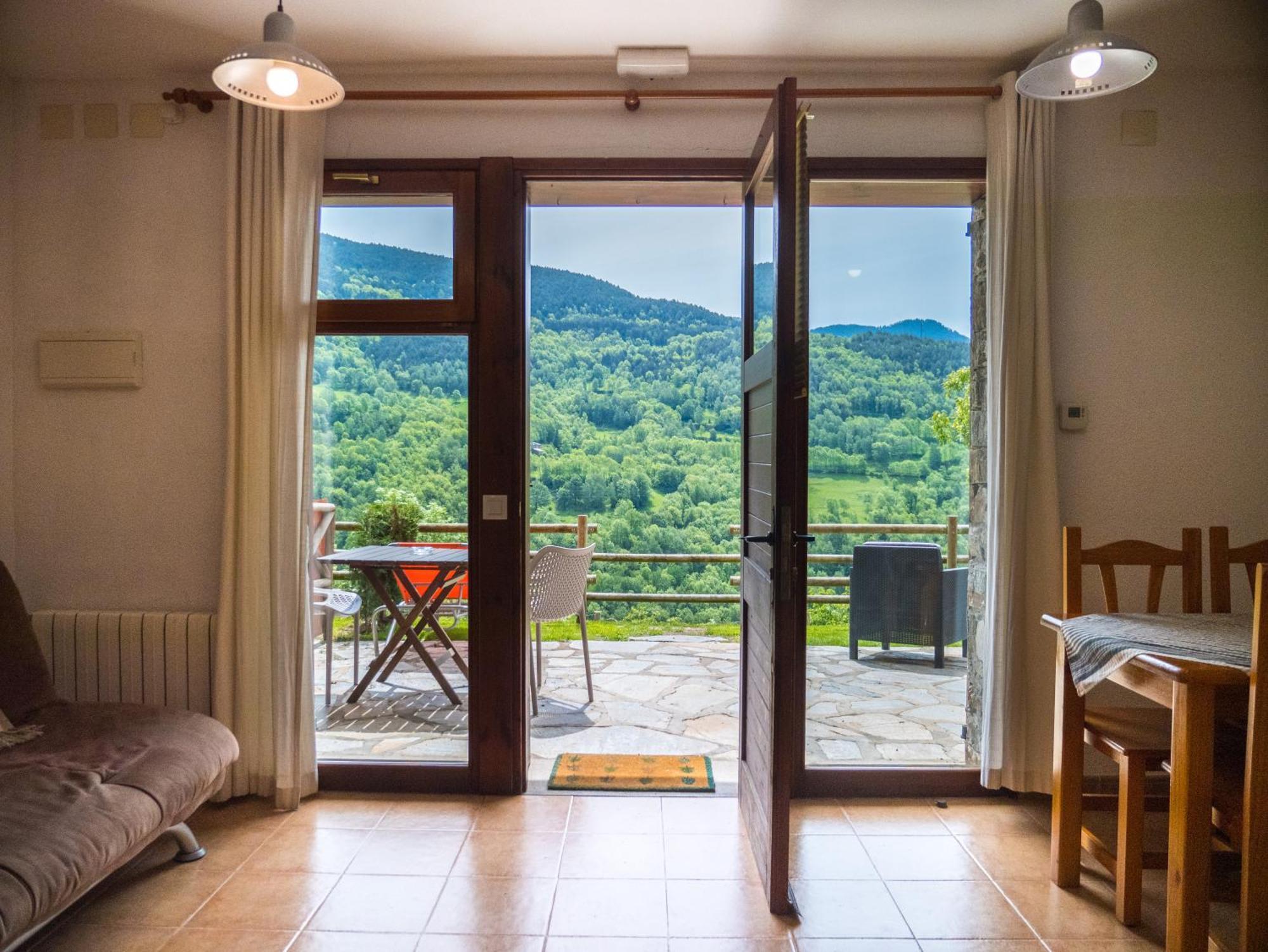 Apartaments Fontalba Керальбс Екстер'єр фото