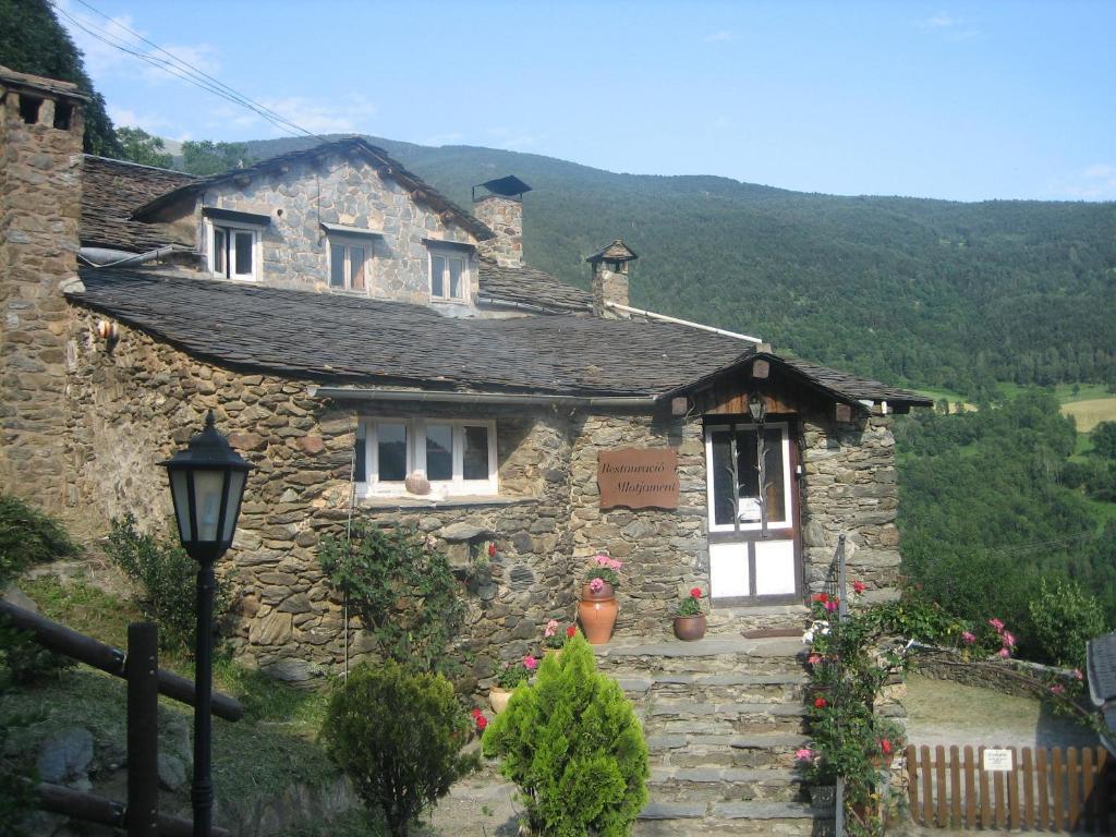 Apartaments Fontalba Керальбс Екстер'єр фото