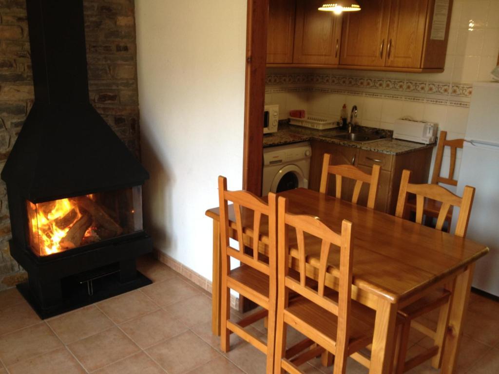 Apartaments Fontalba Керальбс Номер фото